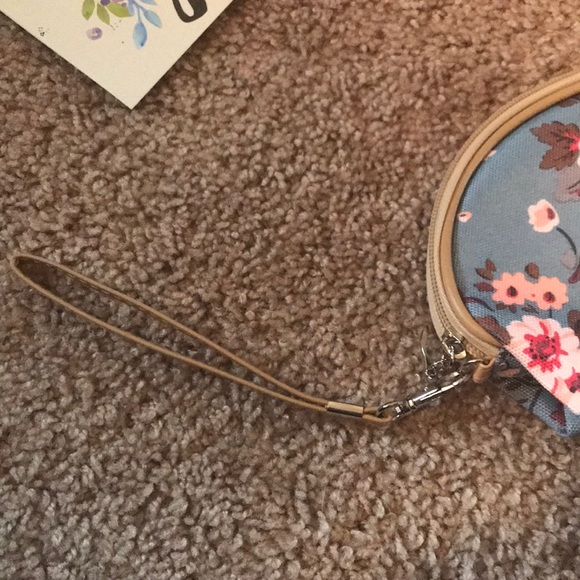 Makeup bag - Picture 2 of 4